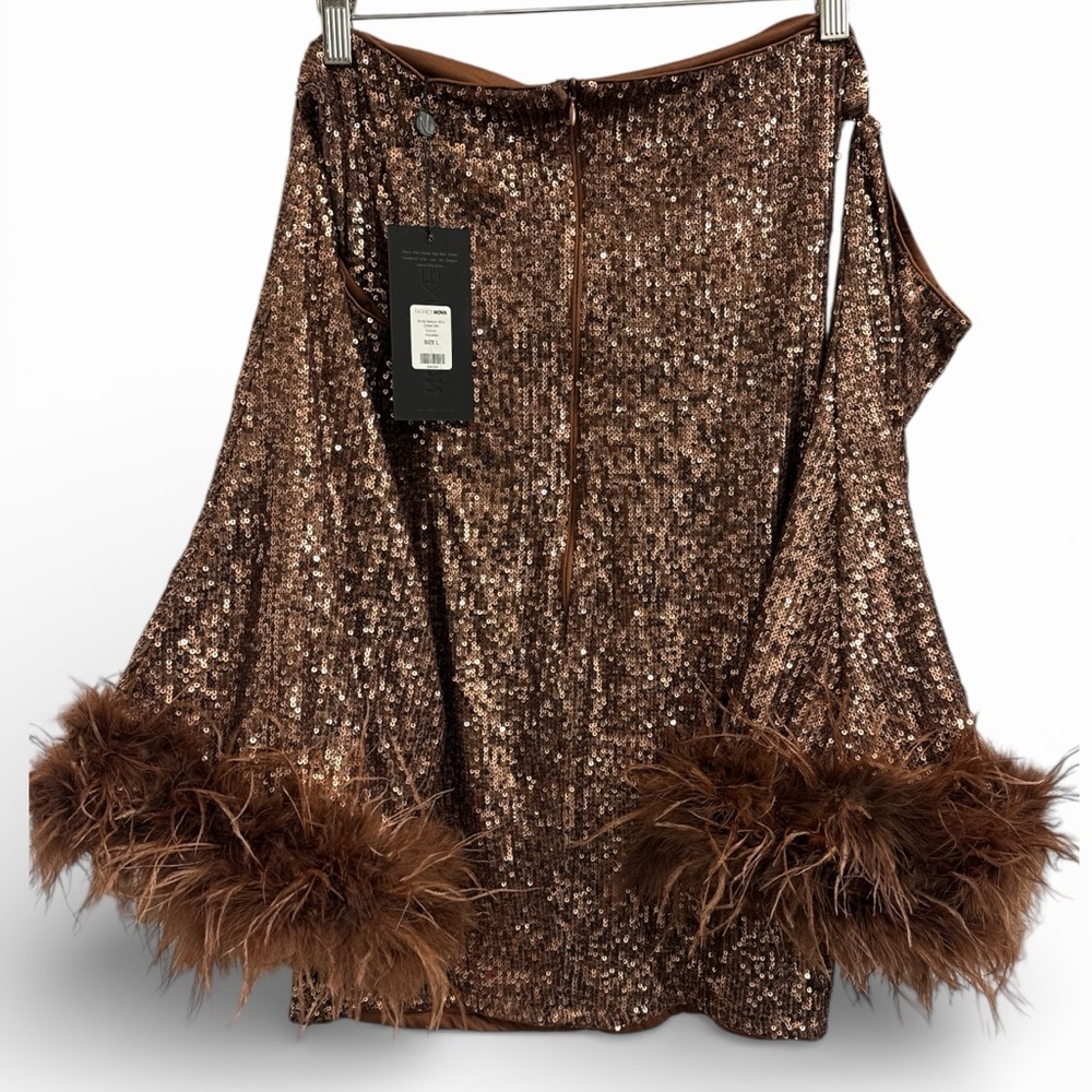 **** Brand New*****
Brown Sequin Off-Shoulder Dress - Picture 5 of 7